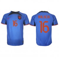Holandsko Tyrell Malacia #16 Vonkajší futbalový dres MS 2022 Krátky Rukáv